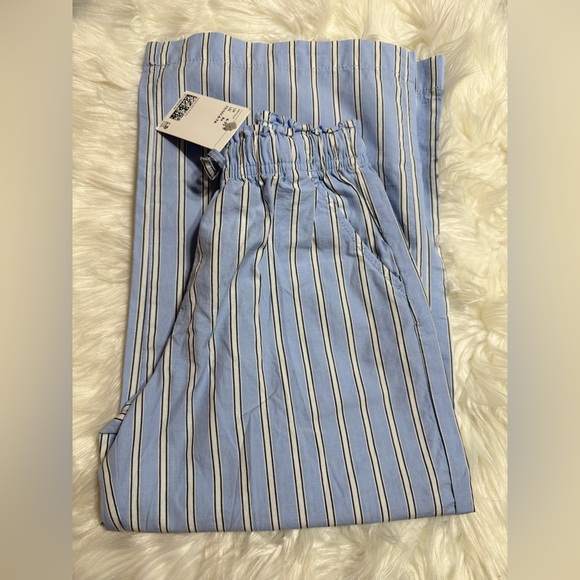 H&M Light Blue Striped Kids Pants - Picture 2 of 2